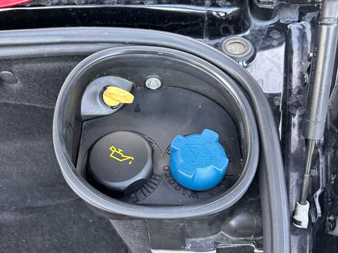 Used 2002 Porsche Boxster S RWD image 11
