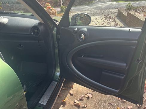 Used 2016 MINI Cooper Countryman S image 6