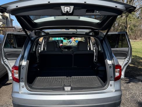 Used 2019 Honda Pilot Touring image 15