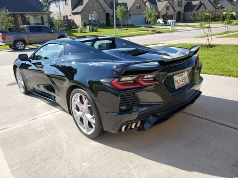 Used 2020 Chevrolet Corvette Stingray Preferred Conv w/ 2LT Preferred Equipment Group image 9