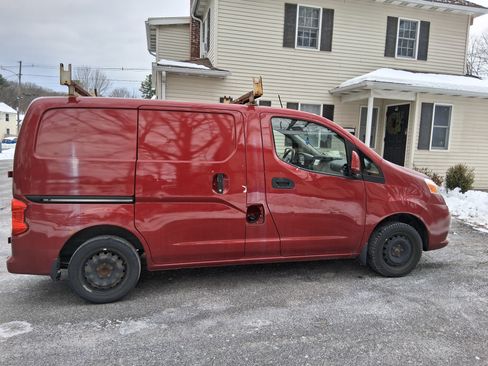 Used 2018 Nissan NV200 SV w/ Navigation Package image 4