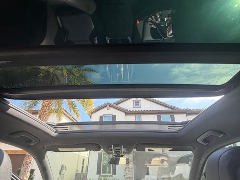 Used 2022 Porsche Cayenne E-Hybrid image 18