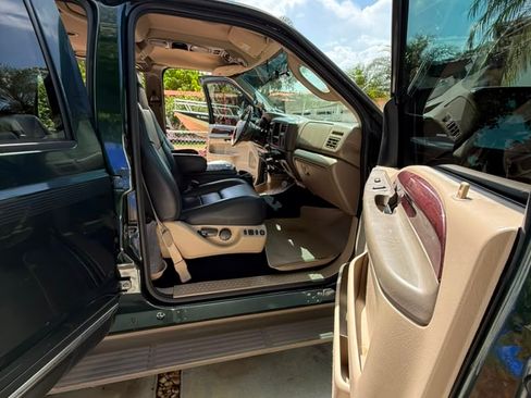 Used 2003 Ford Excursion Limited RWD image 12