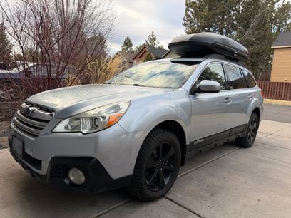 Used 2013 Subaru Outback 2.5i Premium w/ Popular Pkg 1B