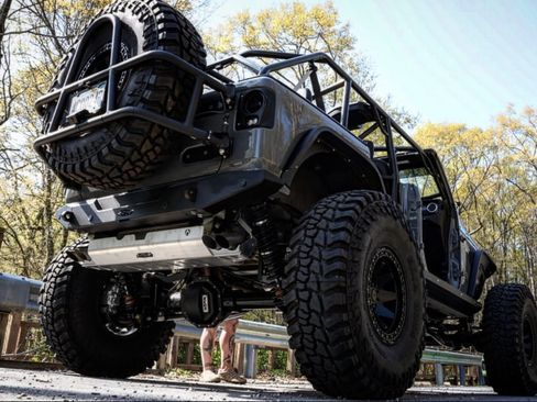 Used 2021 Jeep Wrangler Unlimited Rubicon w/ Trailer Tow Package AWD/4WD image 16