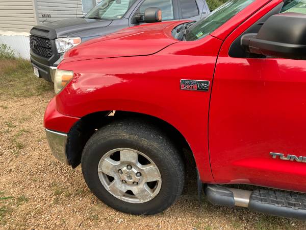 Used 2010 Toyota Tundra 4x4 Double Cab image 2