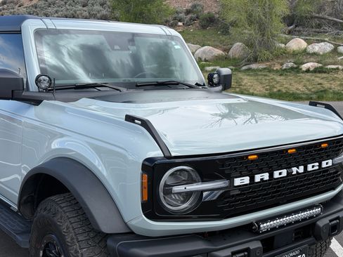 Used 2023 Ford Bronco Wildtrak AWD/4WD image 12