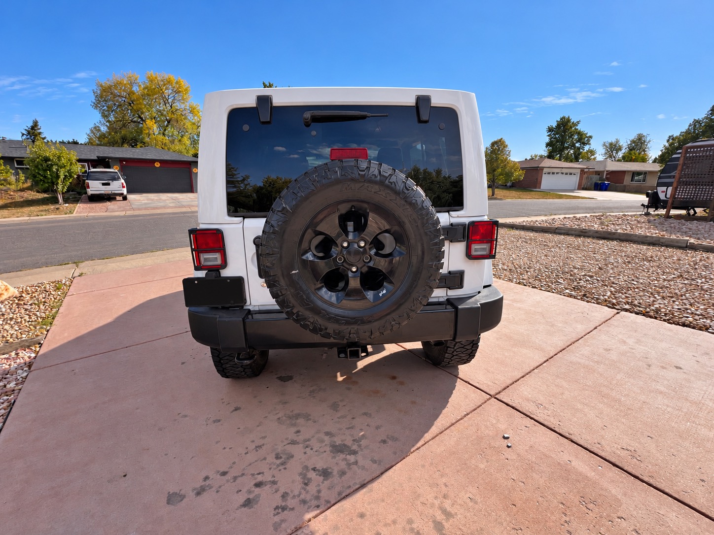 Used 2015 Jeep Wrangler Unlimited Sahara AWD/4WD image 8