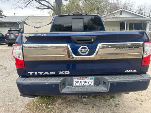Used 2017 Nissan Titan Platinum Reserve image 13