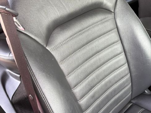 Used 2014 Ford Fusion SE w/ Equipment Group 502A FWD image 22