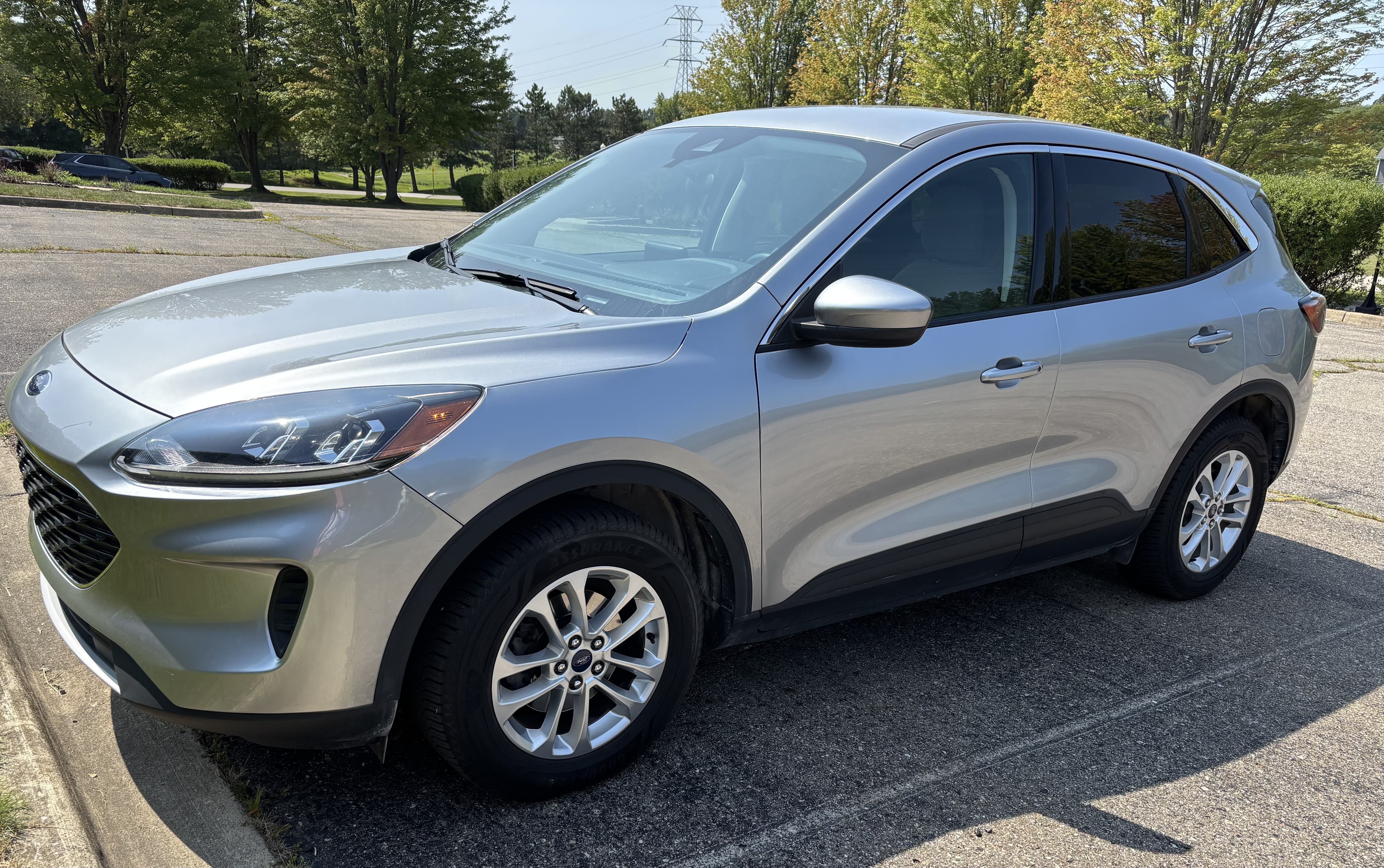 Used 2021 Ford Escape SE w/ Convenience Package AWD/4WD image 2
