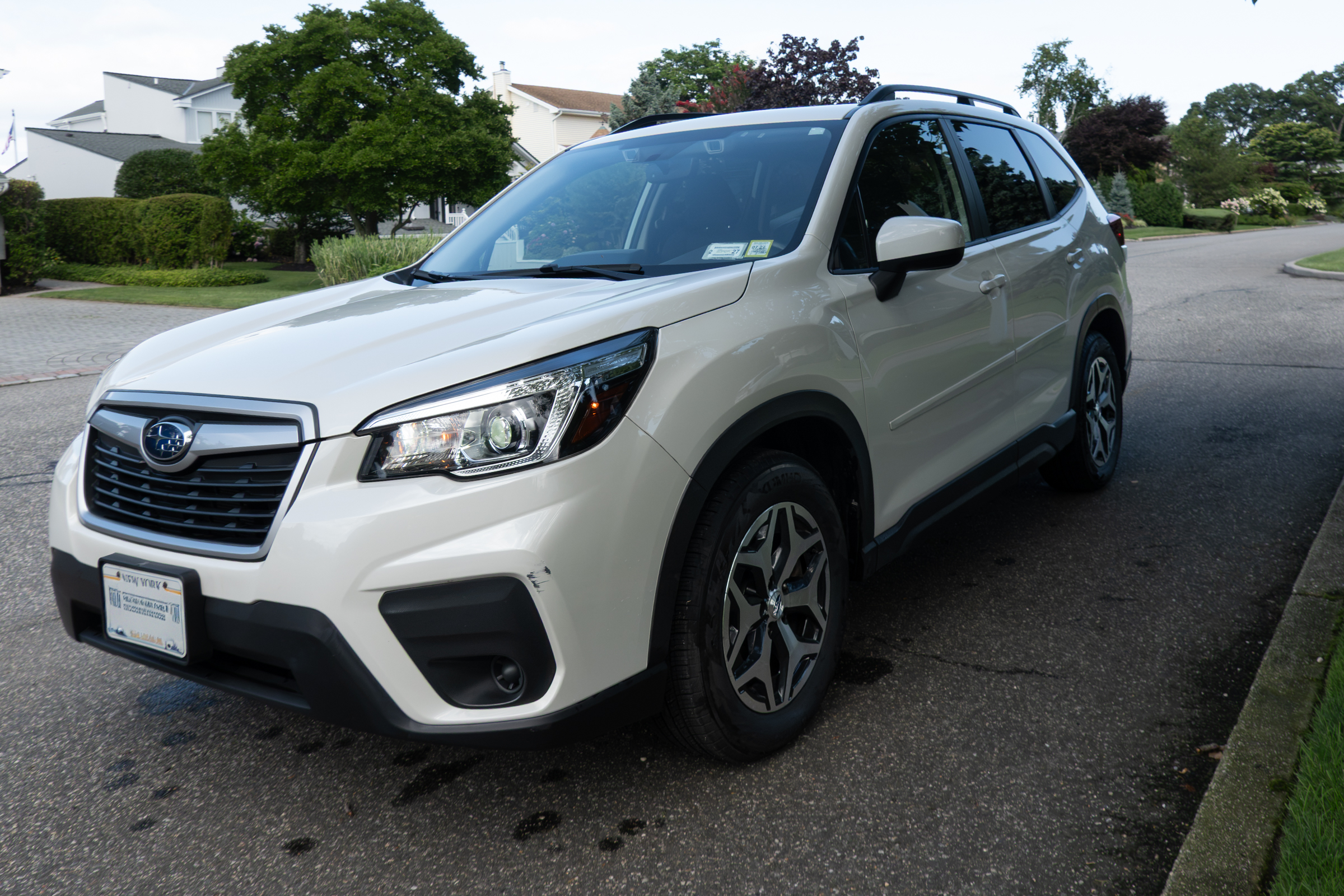 Used 2020 Subaru Forester Premium AWD/4WD image 10