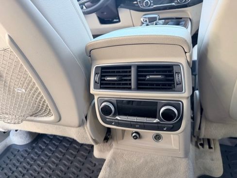 Used 2019 Audi Q7 3.0T Prestige w/ Prestige Package image 6