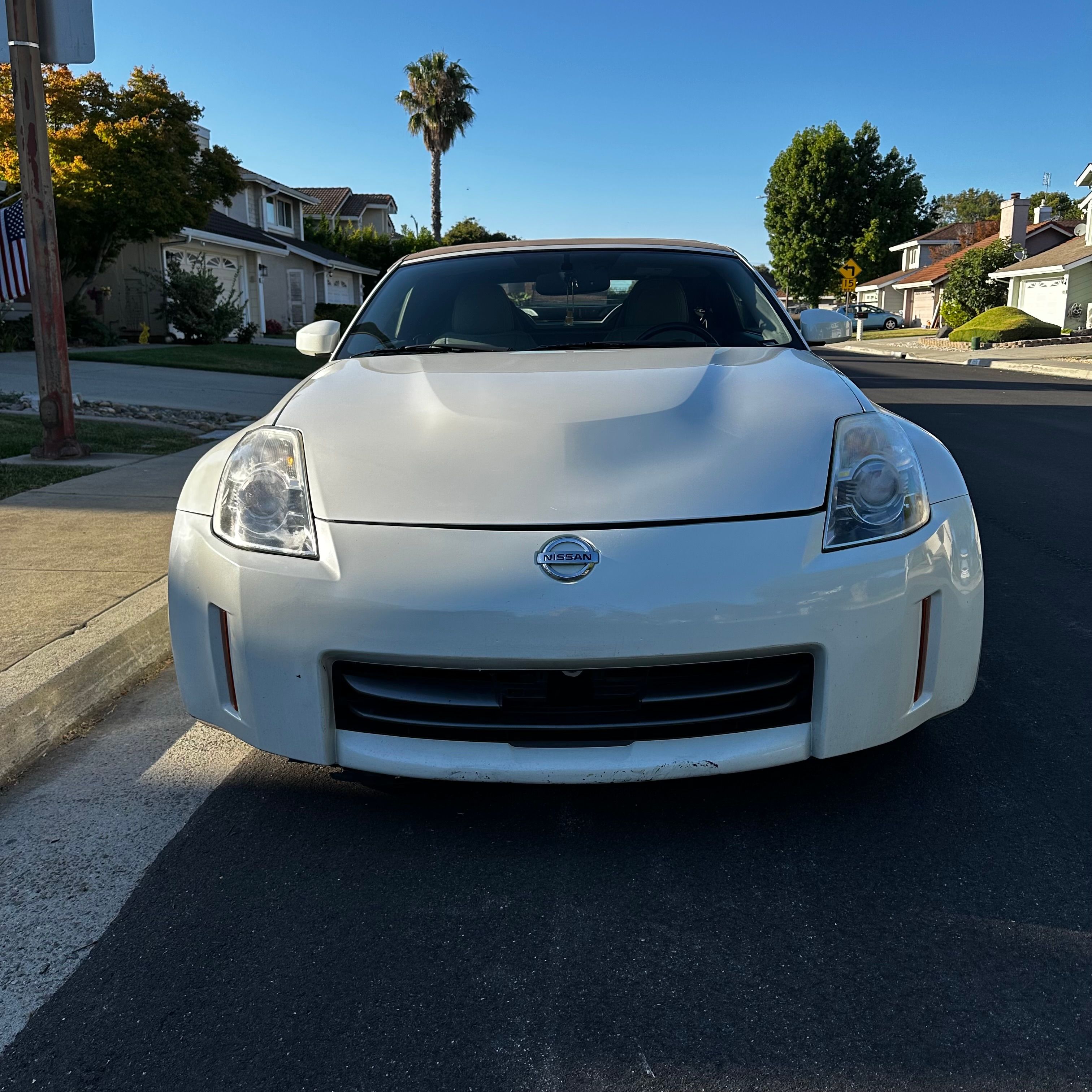 Used 2007 Nissan 350Z Touring RWD image 8
