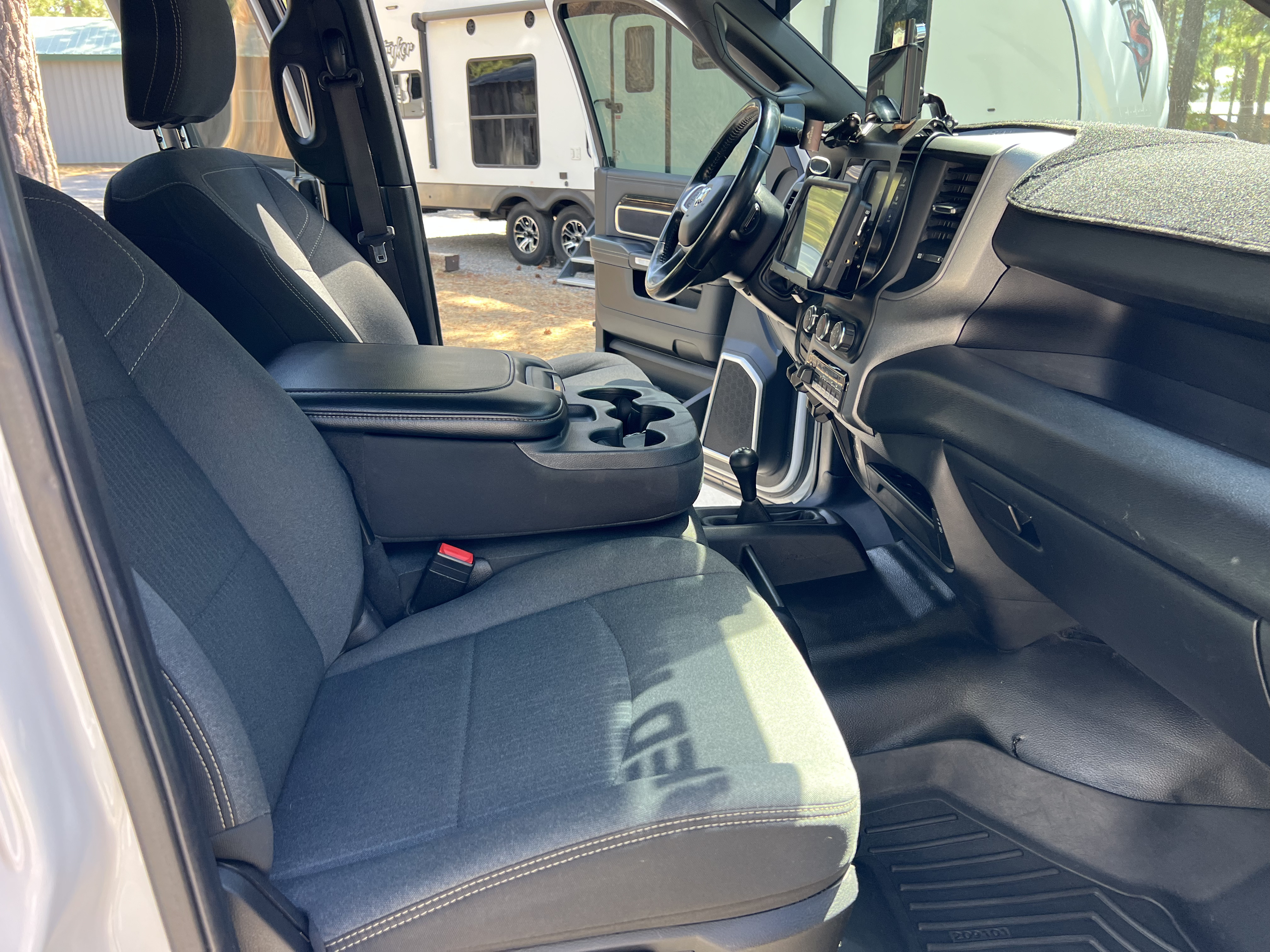 Used 2021 RAM 4500 Tradesman w/ Chrome Appearance Group AWD/4WD image 19