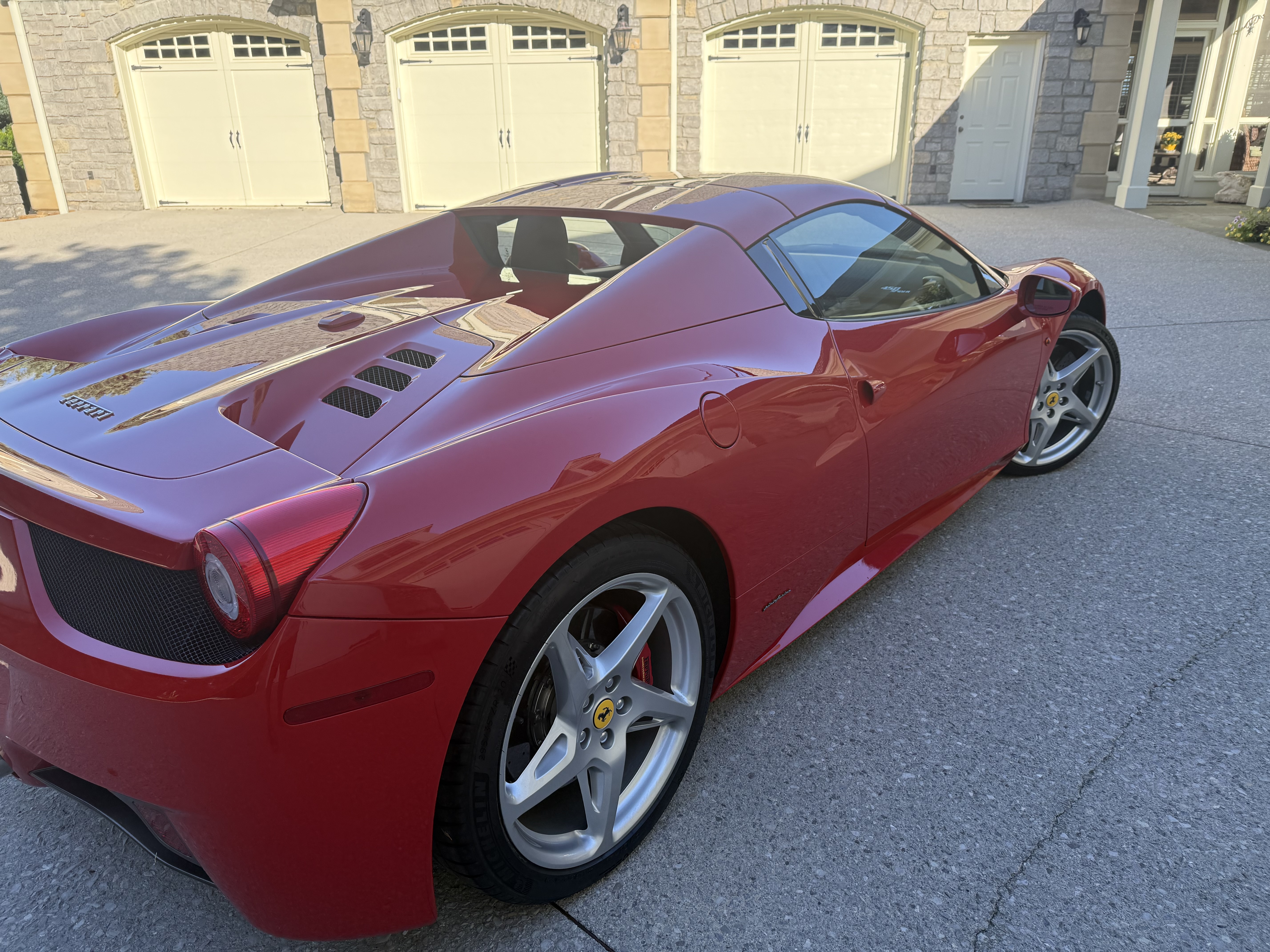 Used 2015 Ferrari 458 Spider RWD image 29