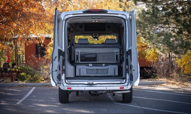 Used 2022 Ford Transit 250 Medium Roof AWD image 13