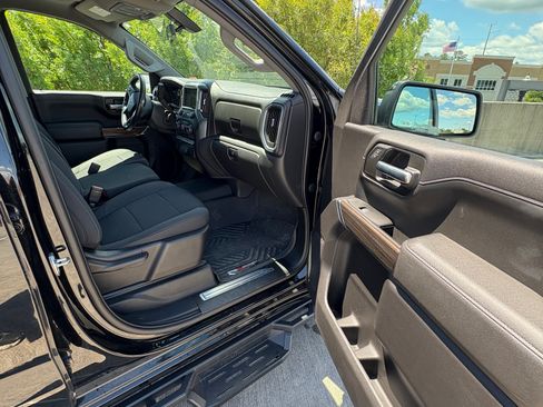 Used 2022 Chevrolet Silverado 1500 RST image 17