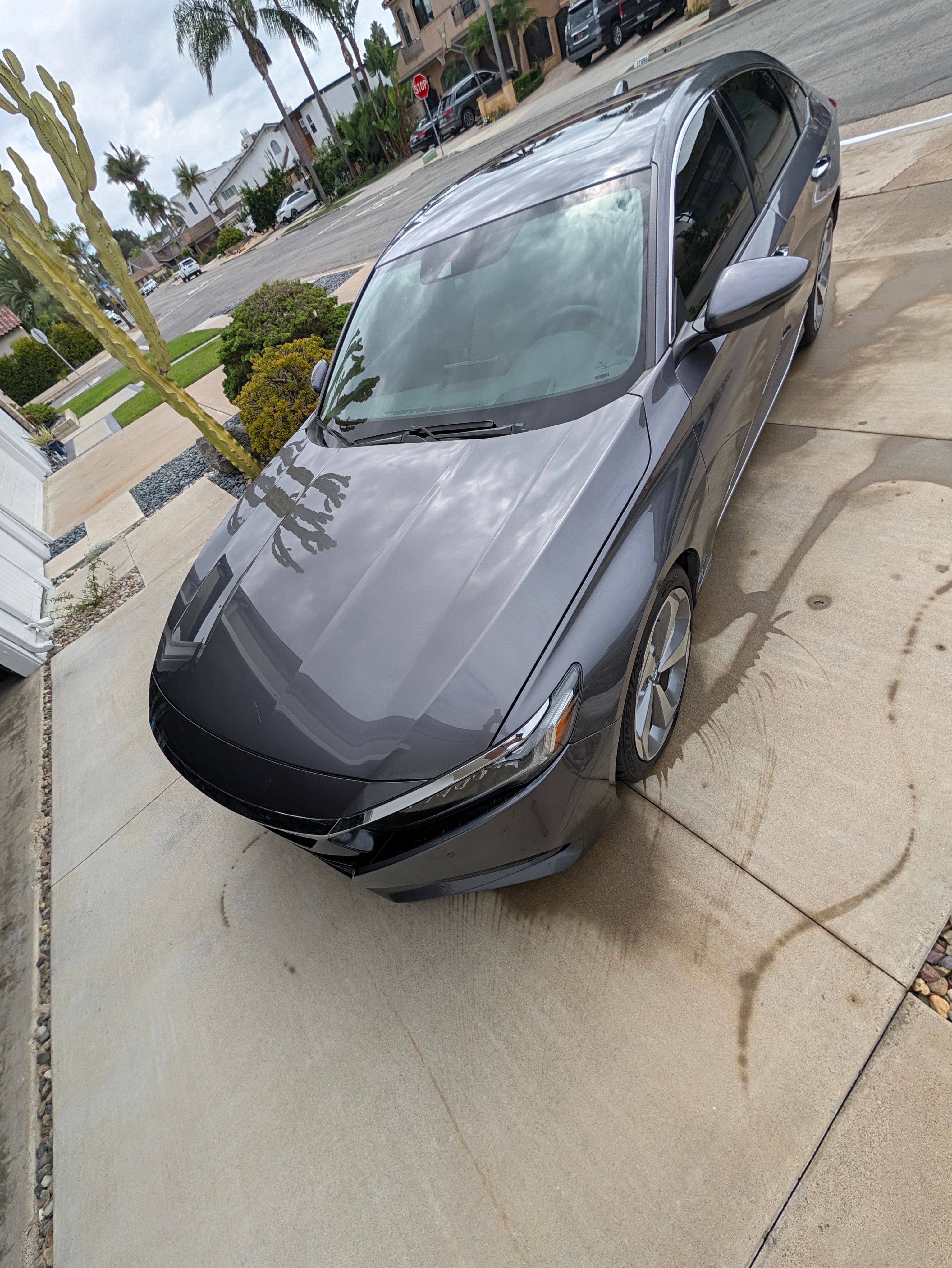 Used 2018 Honda Accord Touring image 6