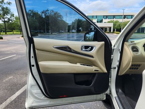 Used 2015 INFINITI QX60 FWD w/ Driver Assistance Package image 18