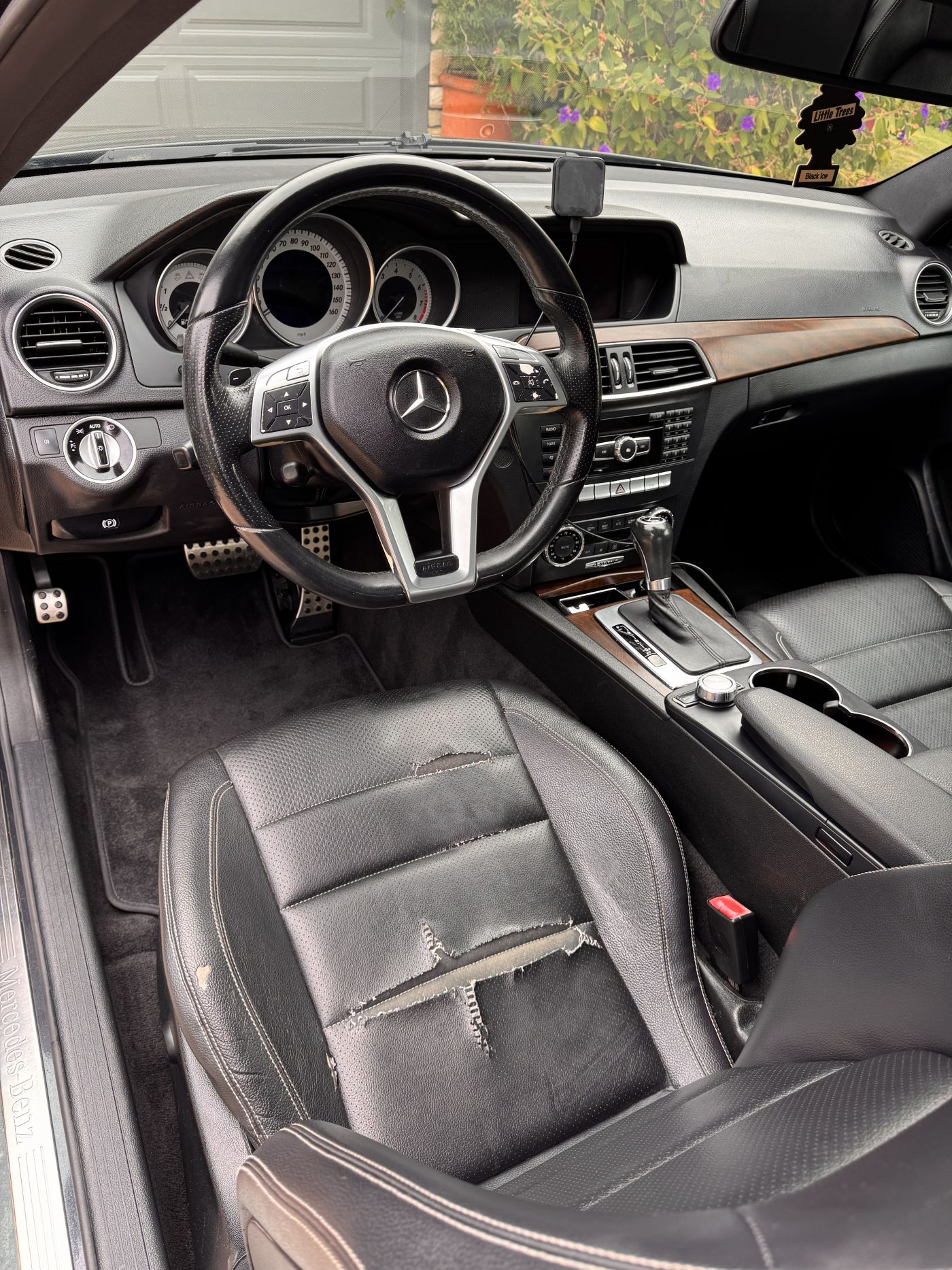 Used 2012 Mercedes-Benz C 350 4MATIC Coupe image 11