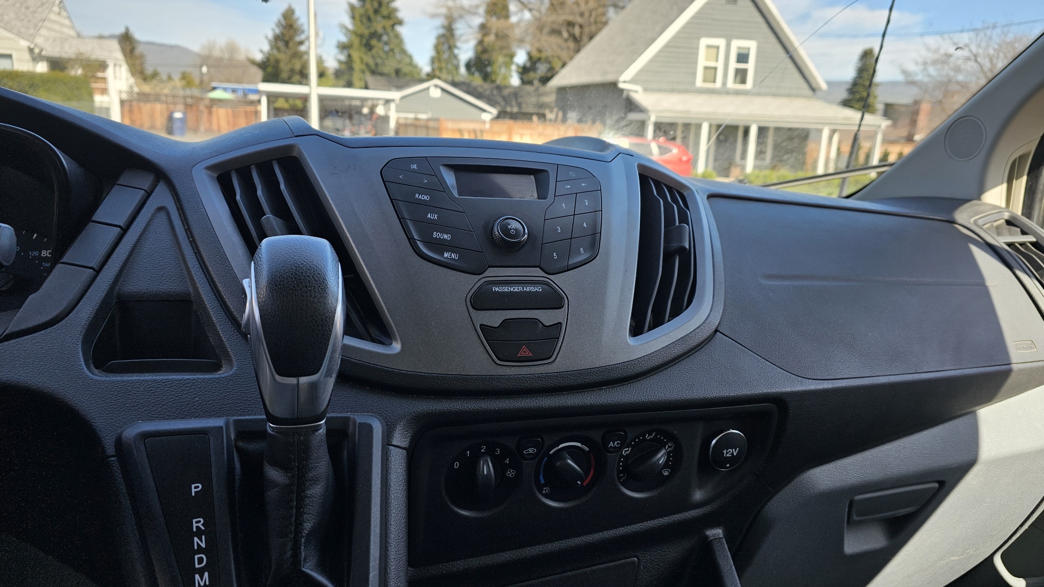 Used 2015 Ford Transit 250 130 Low Roof w/ Exterior Upgrade Package RWD image 6