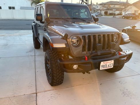 Used 2021 Jeep Wrangler Unlimited Rubicon image 1