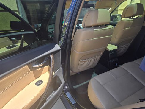 Used 2008 BMW X3 3.0si image 12