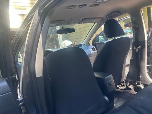 Used 2010 Toyota Corolla LE FWD image 12
