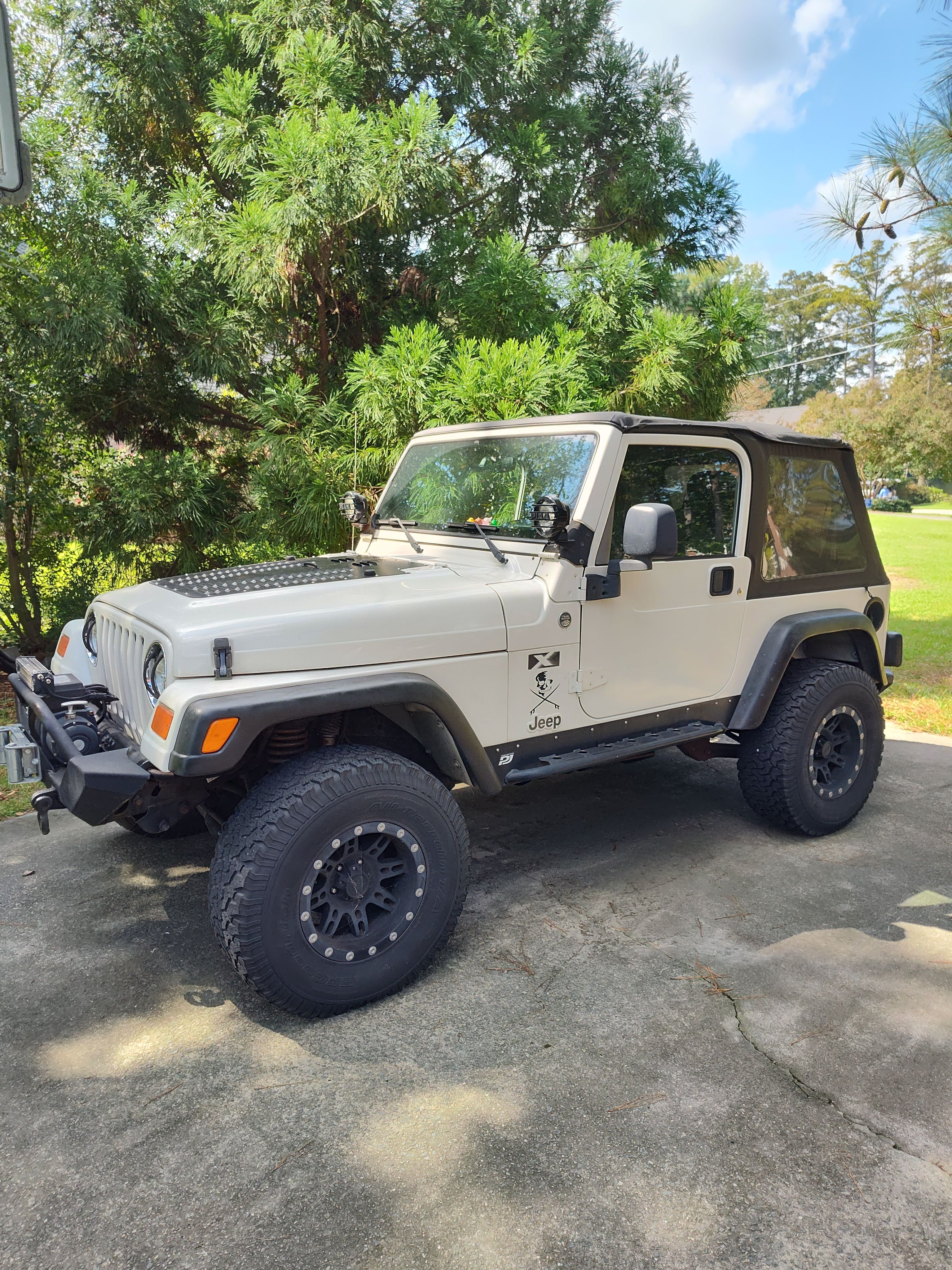 Used 2005 Jeep Wrangler X AWD/4WD image 1