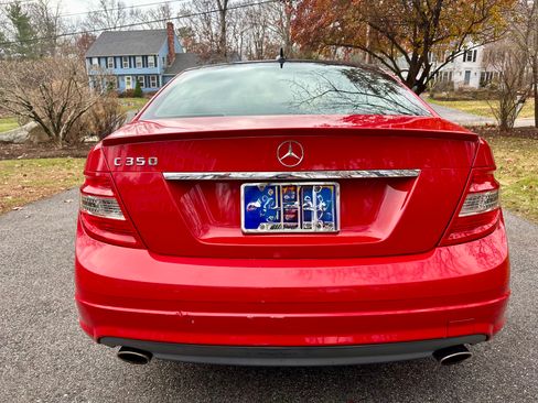 Used 2009 Mercedes-Benz C 350 Sport image 6