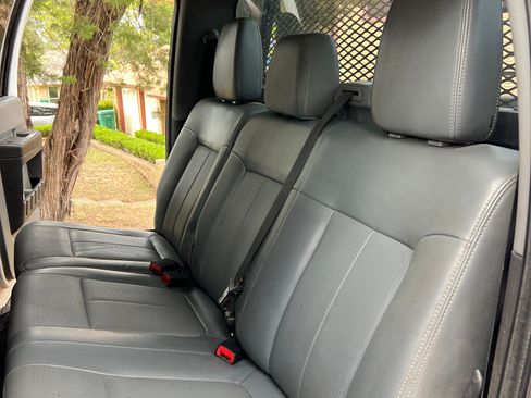 Used 2016 Ford F250 XL w/ Power Equipment Group RWD image 15