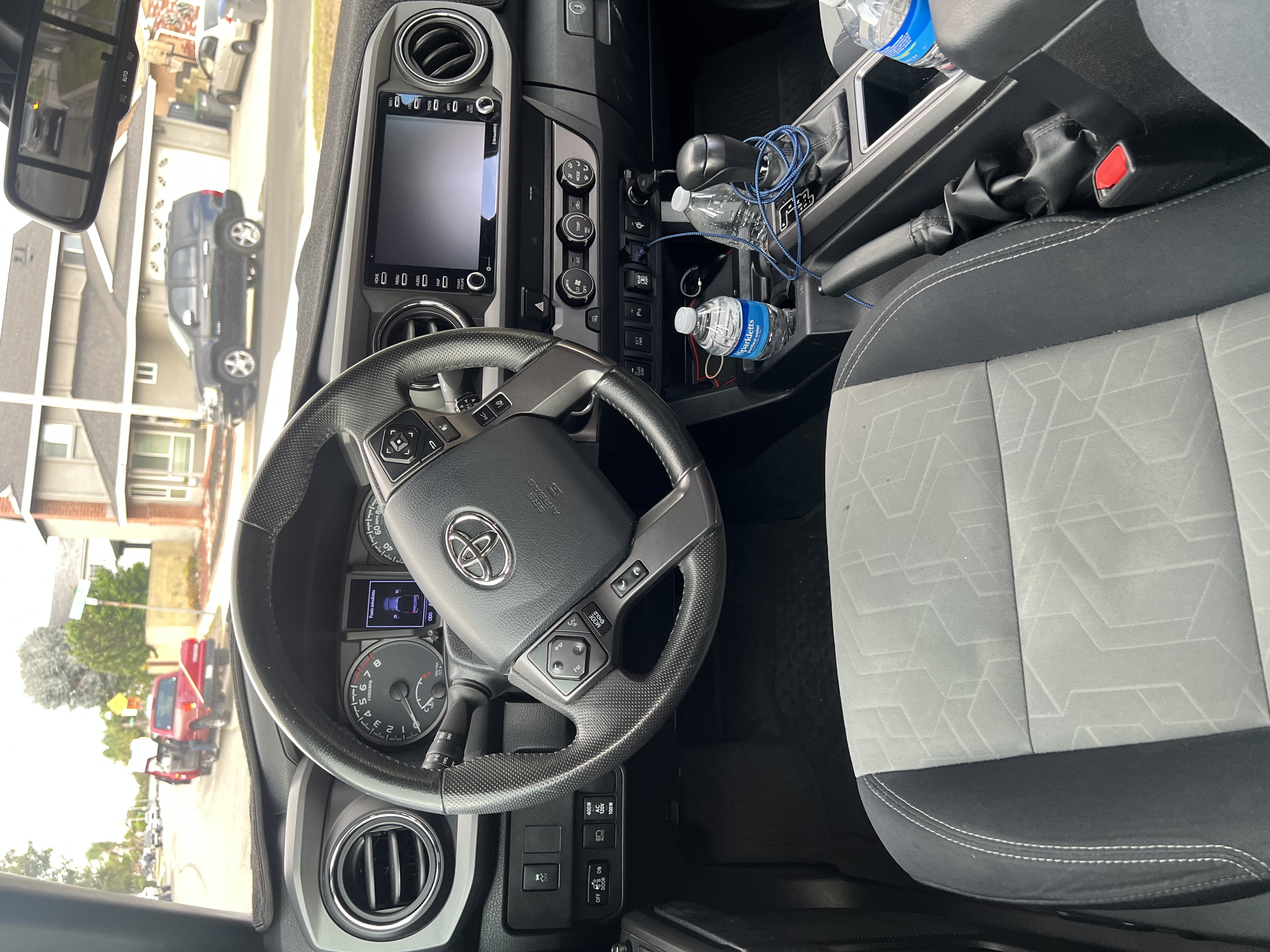 Used 2020 Toyota Tacoma TRD Sport w/ Technology Package RWD image 10
