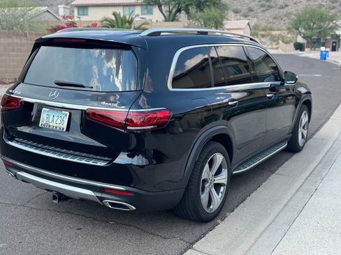 Used 2021 Mercedes-Benz GLS 450 4MATIC image 4