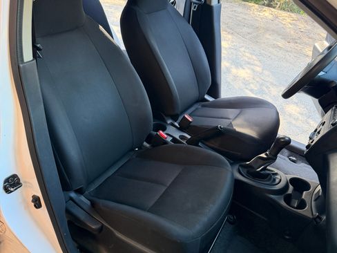 Used 2017 Nissan Versa S FWD image 18