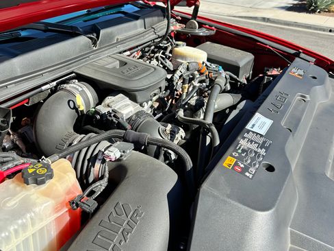 Used 2014 Chevrolet Silverado 2500 LTZ w/ LTZ Plus Package image 15