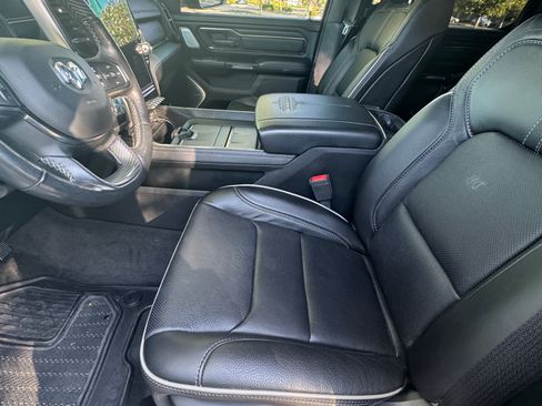 Used 2019 RAM 1500 Limited image 18