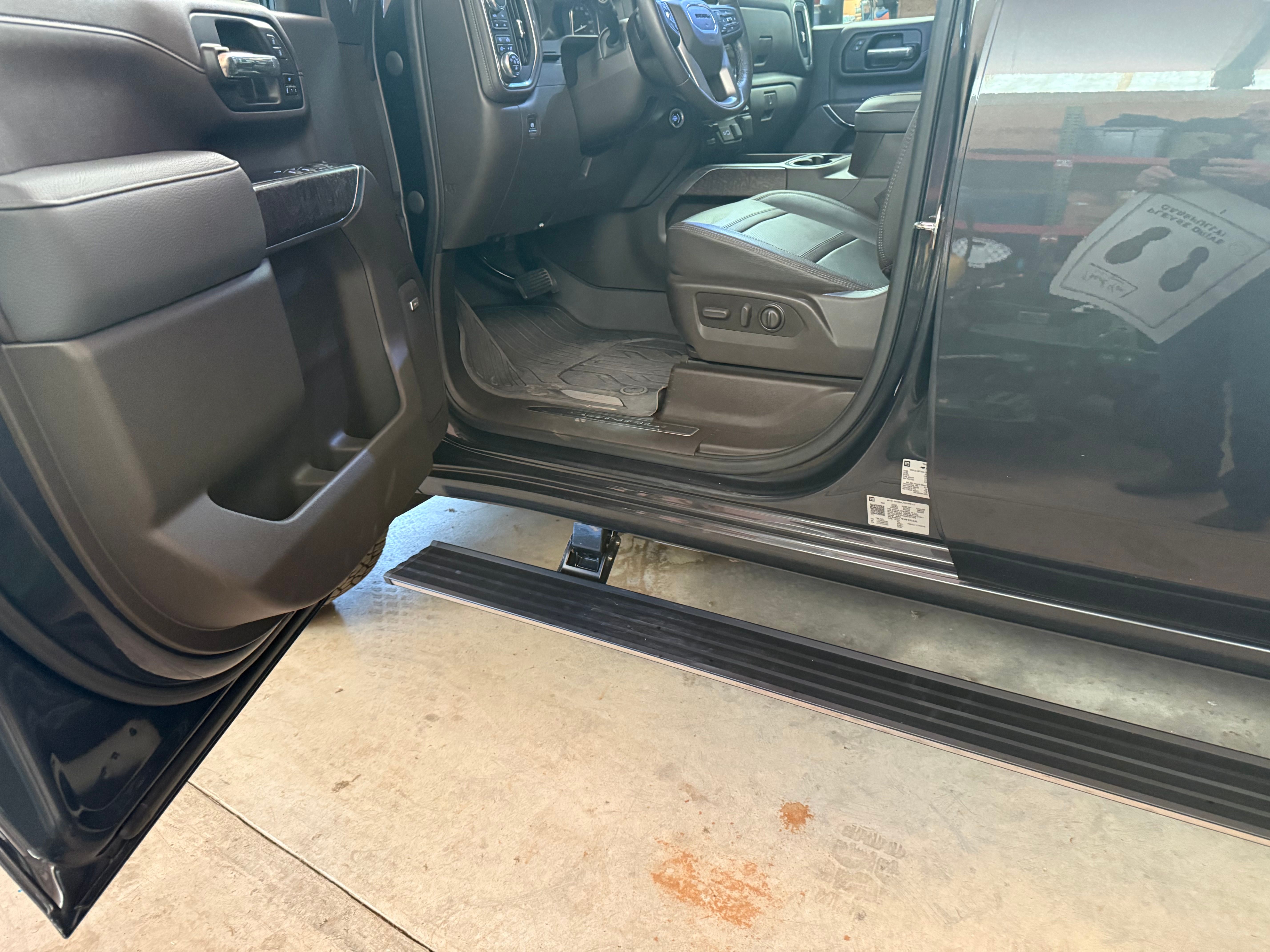 Used 2021 GMC Sierra 2500 Denali w/ Denali Ultimate Package AWD/4WD image 14