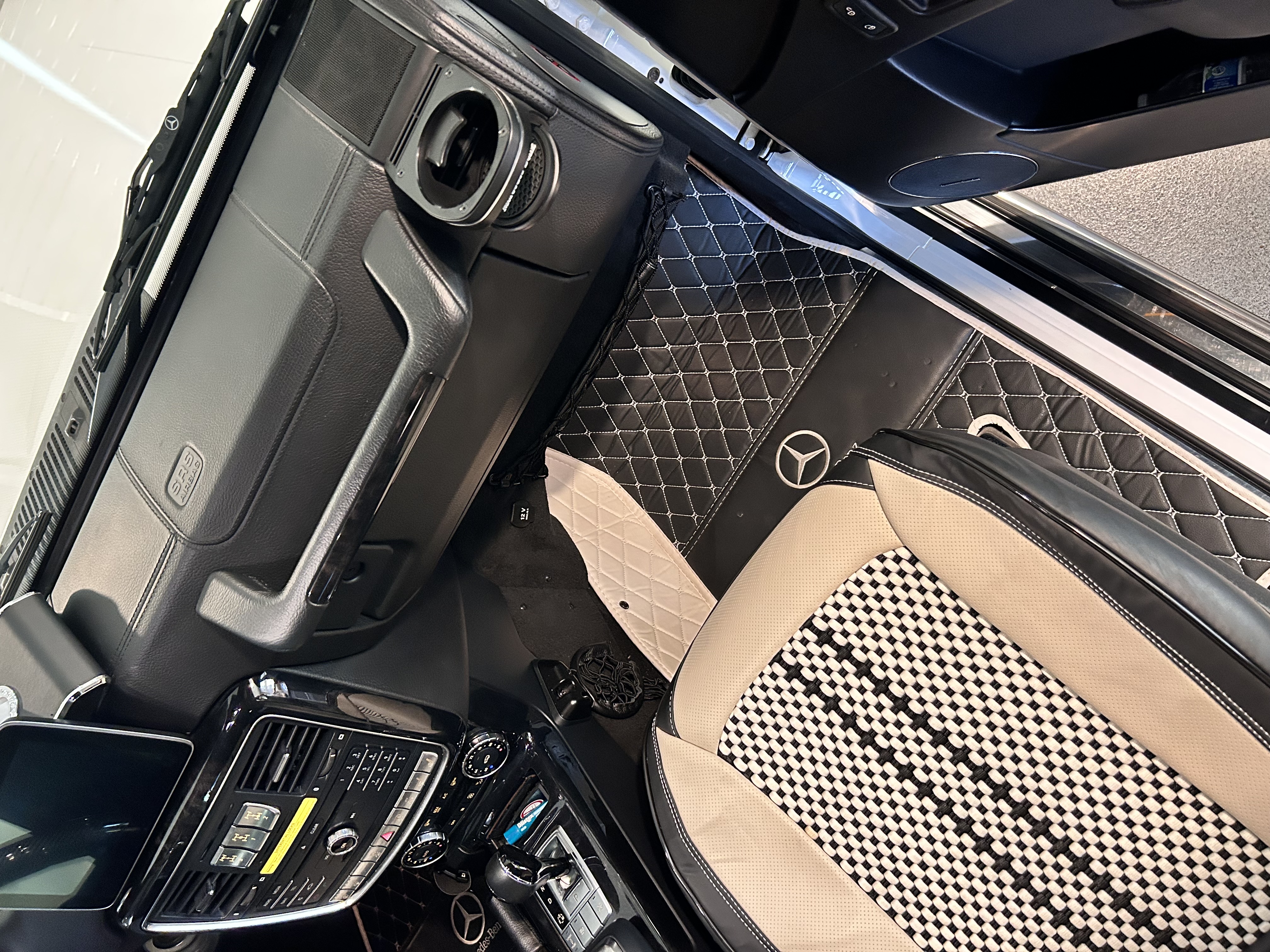 Used 2017 Mercedes-Benz G 550 image 19