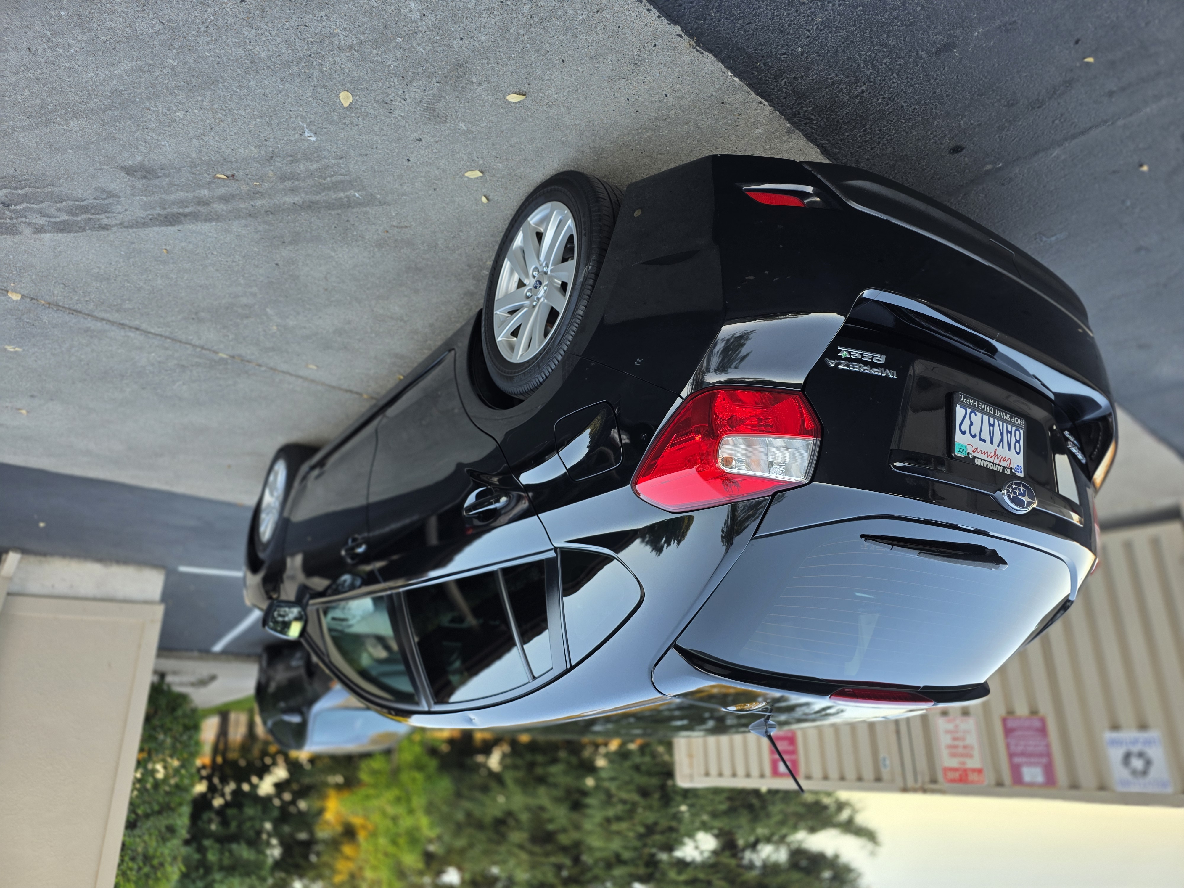Used 2015 Subaru Impreza 2.0i Premium w/ Popular Package #1 AWD/4WD image 2