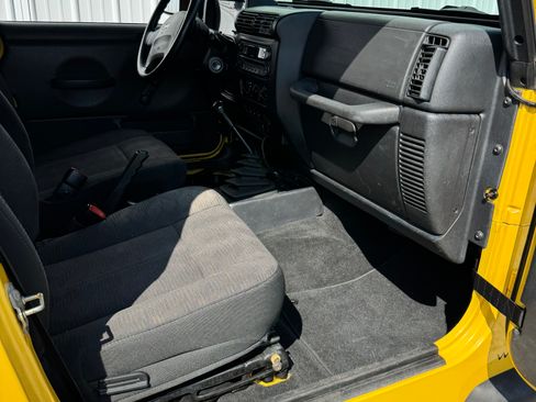 Used 2004 Jeep Wrangler X w/ Full Face Tire & Wheel Group image 13