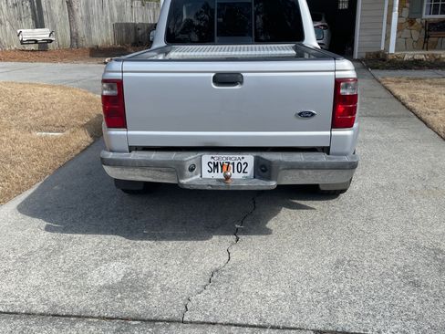 Used 2003 Ford Ranger XLT image 5