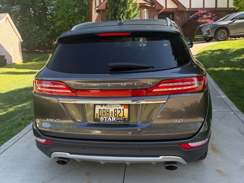 Used 2019 Lincoln MKC Reserve w/ MKC Climate Package AWD/4WD image 10