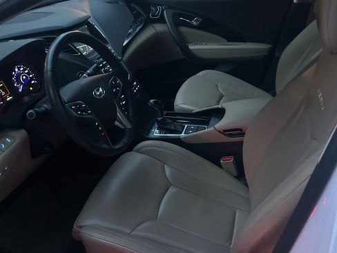 Used 2017 Hyundai Azera FWD image 11