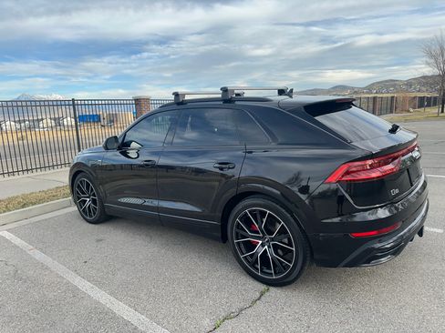 Used 2019 Audi Q8 Prestige image 6