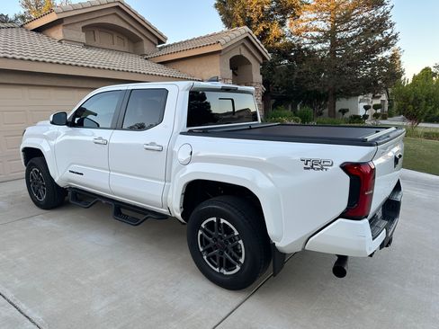 Used 2024 Toyota Tacoma TRD Sport w/ TRD Sport Upgrade Package RWD image 2