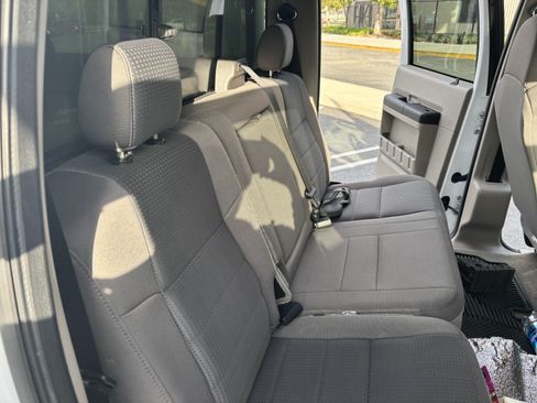 Used 2010 Ford F350 XLT image 14
