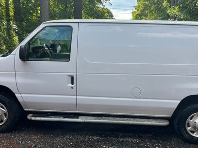 Used 2013 Ford E-250 and Econoline 250 w/ PWR Group