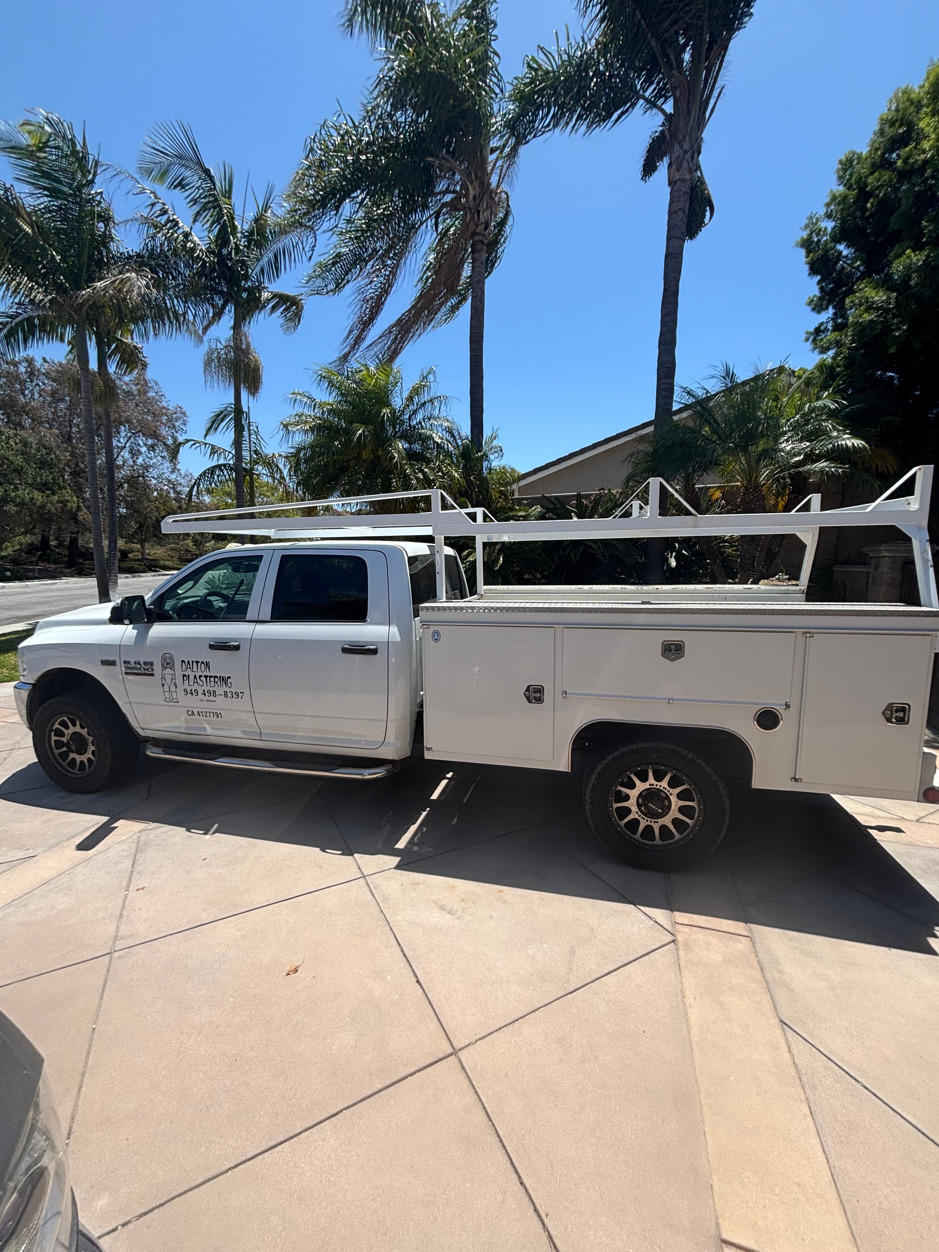 Used 2016 RAM 3500 Tradesman w/ Chrome Appearance Group RWD image 5