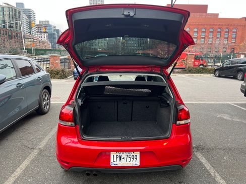 Used 2012 Volkswagen Golf 2-Door image 15